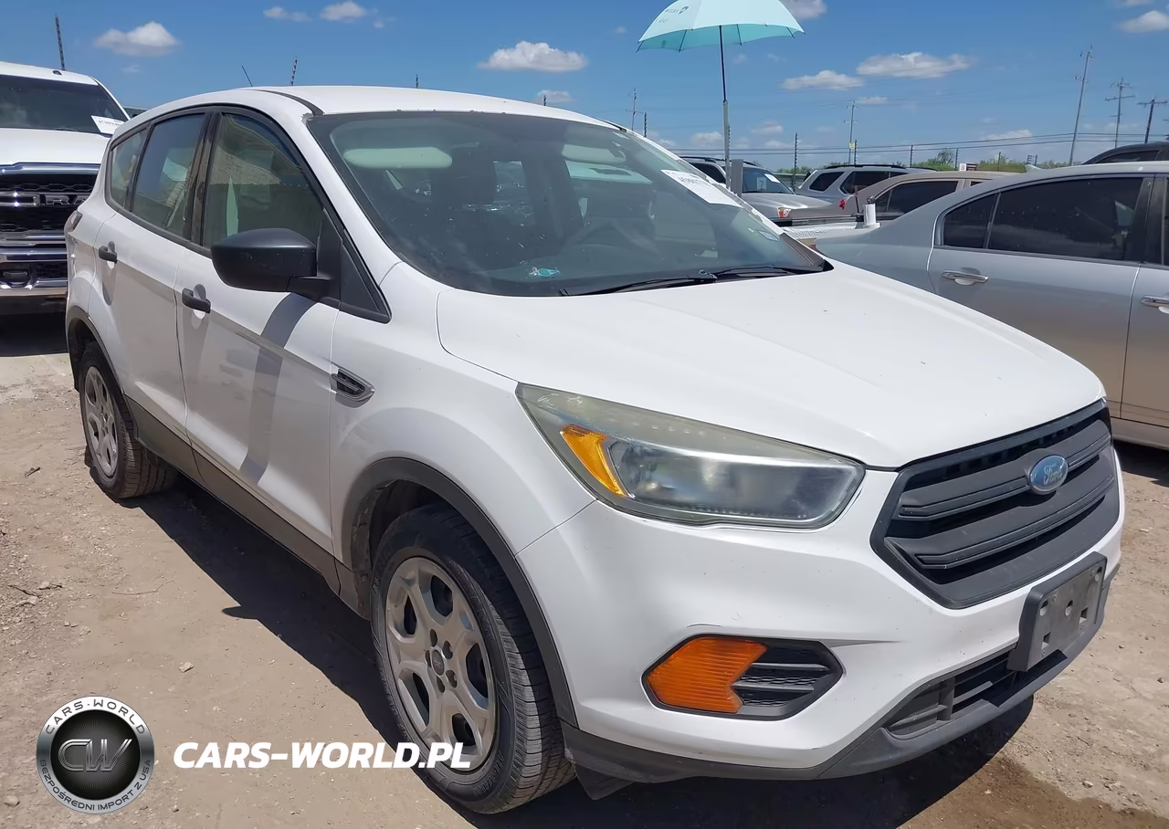 2017 Ford Escape S – zdjęcie 1 z 11