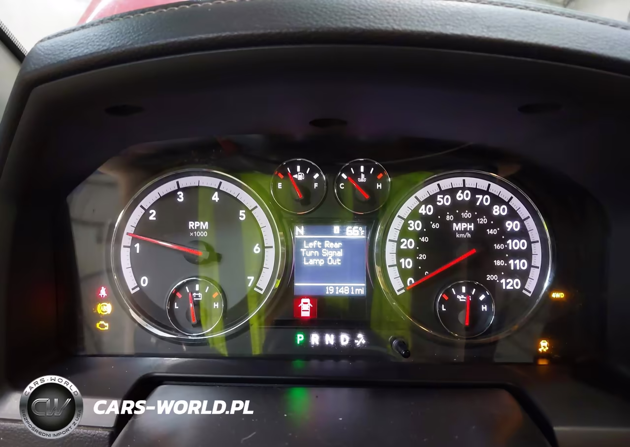 2012 Ram 1500 Sport VIN:1C6RD7HT8CS114346 - 7