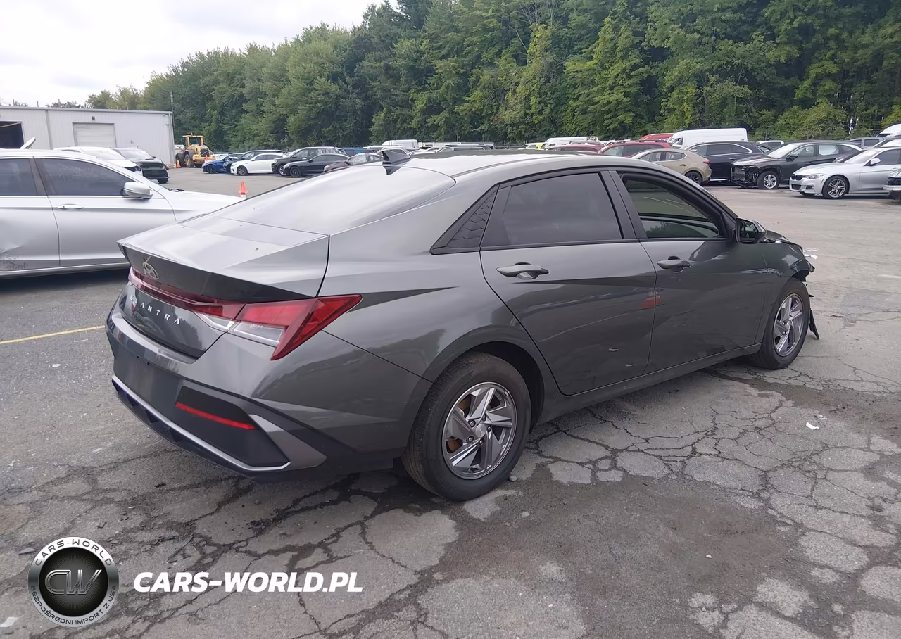 2024 Hyundai Elantra Se VIN:KMHLL4DG1RU837778 - 4