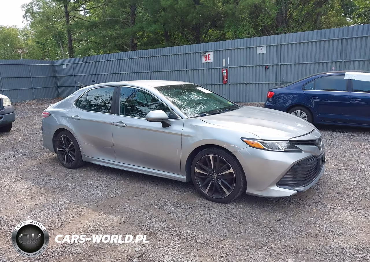 2020 Toyota Camry Se – zdjęcie 1 z 16