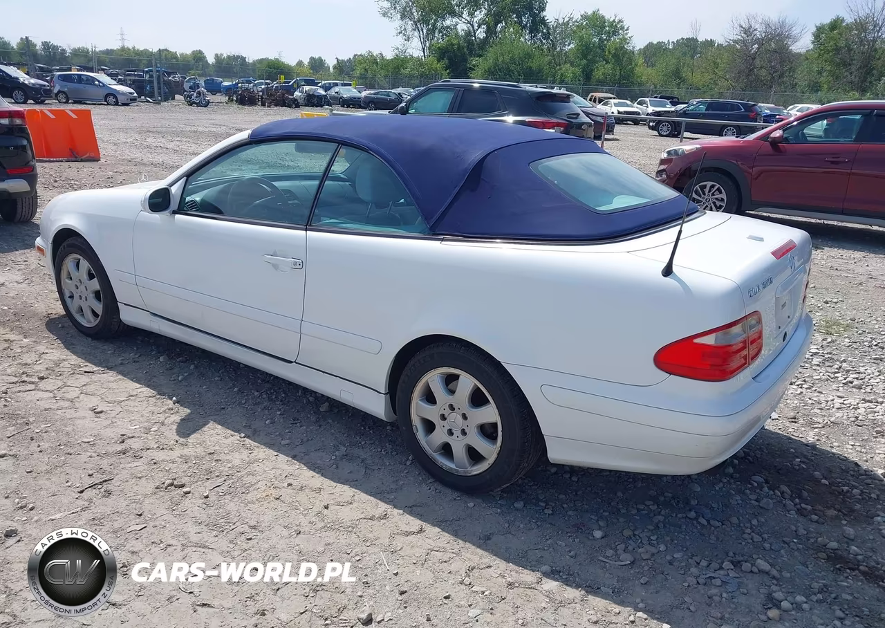 2000 Mercedes-Benz Clk 320 VIN:WDBLK65G2YT040301 - 3