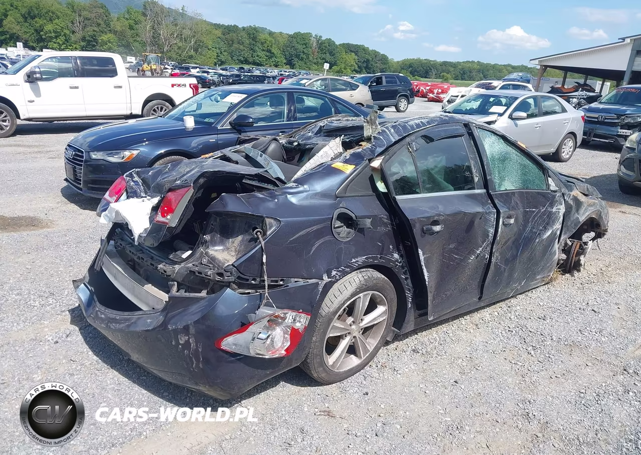 2015 Chevrolet Cruze 2Lt Auto VIN:1G1PE5SB4F7195122 - 4