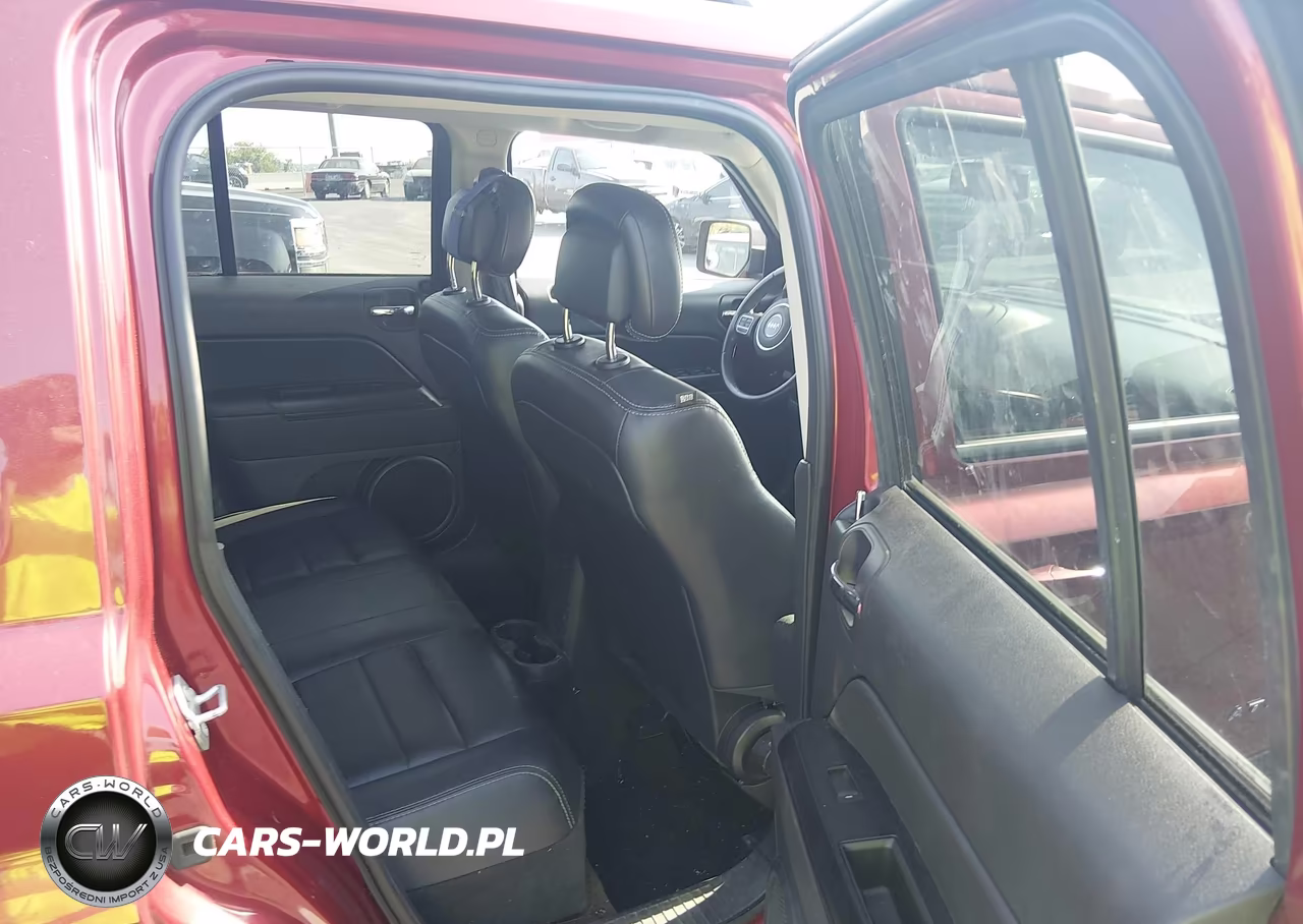 2015 Jeep Patriot High Altitude Edition VIN:1C4NJRFB0FD417975 - 8