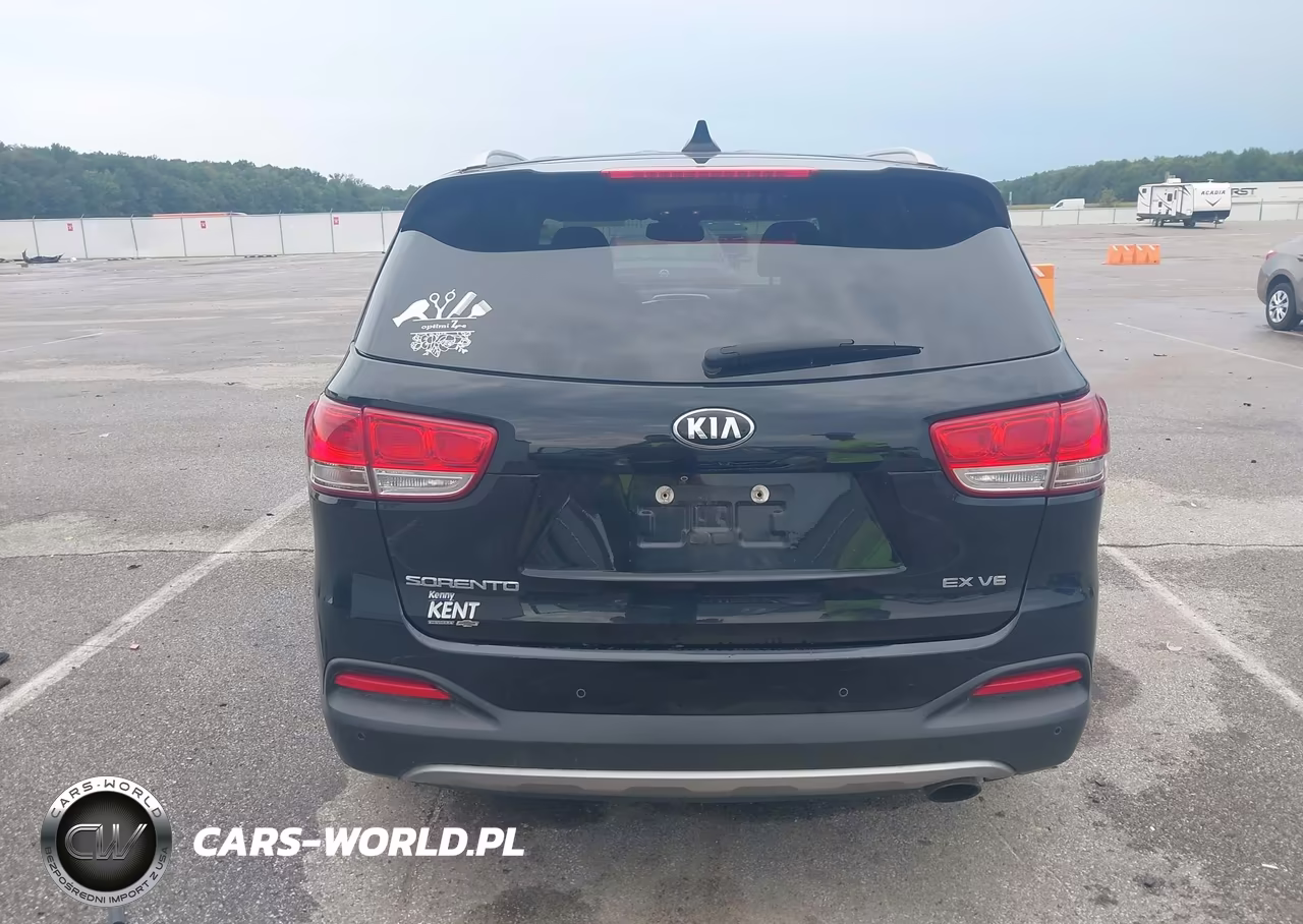 2018 Kia Sorento 3.3L Ex VIN:5XYPH4A51JG410505 - 16