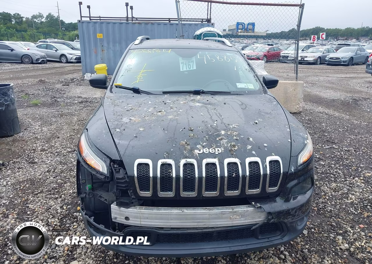 2015 Jeep Cherokee Latitude VIN:1C4PJMCB1FW559773 - 12