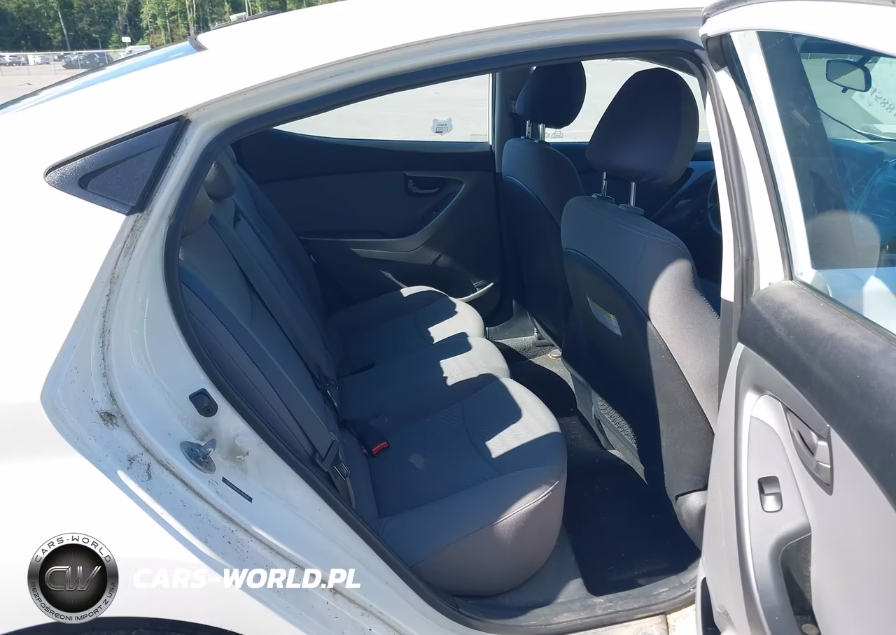 2016 Hyundai Elantra Se VIN:5NPDH4AEXGH760669 - 8