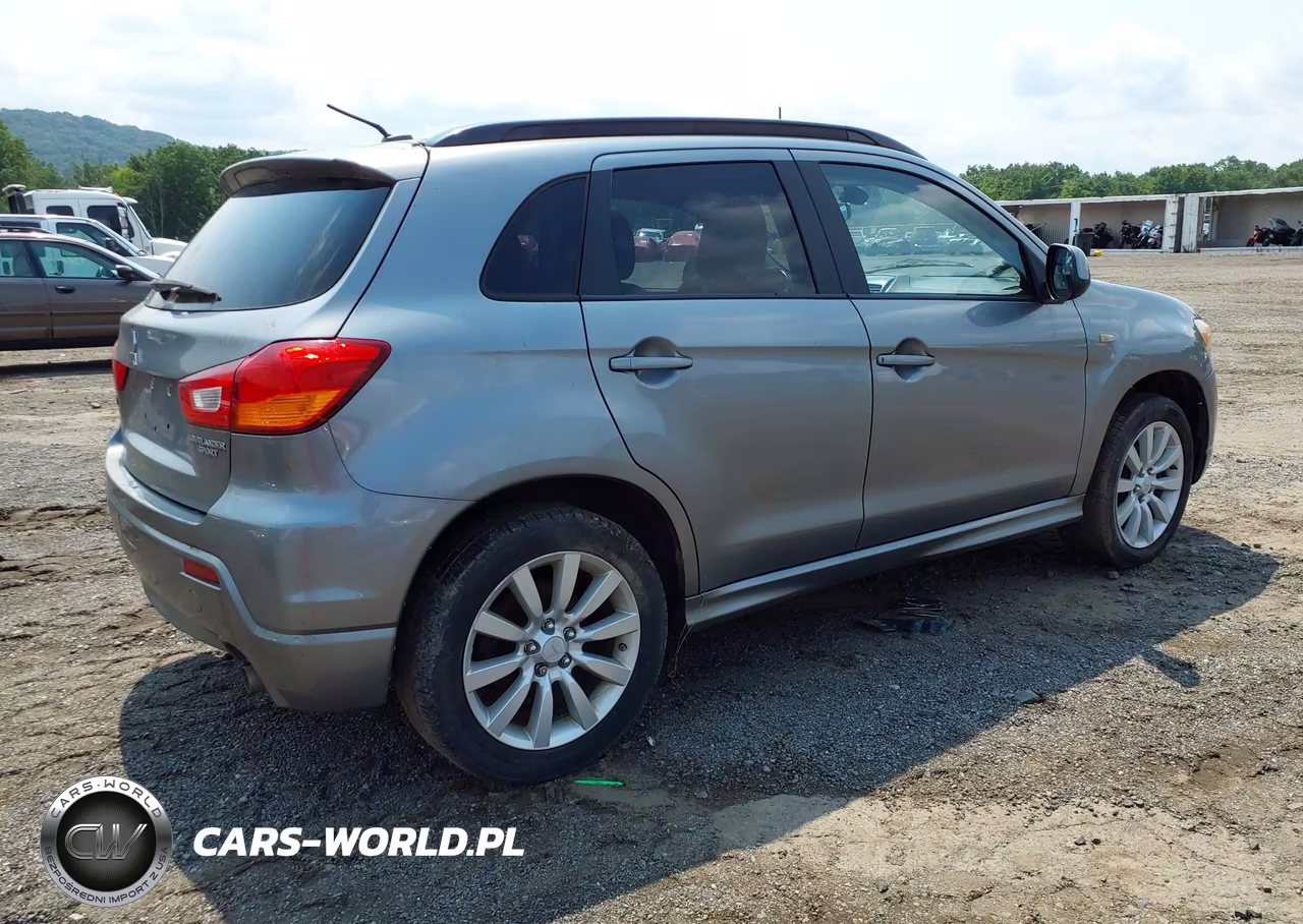 2011 Mitsubishi Outlander Sport Se VIN:JA4AR4AU4BZ017671 - 4
