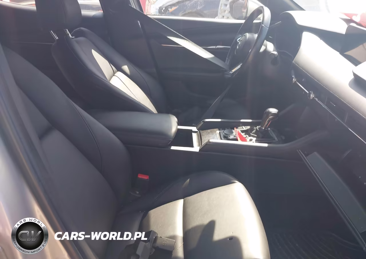 2023 Mazda Mazda3 2.5 S Preferred VIN:JM1BPALM8P1603484 - 5
