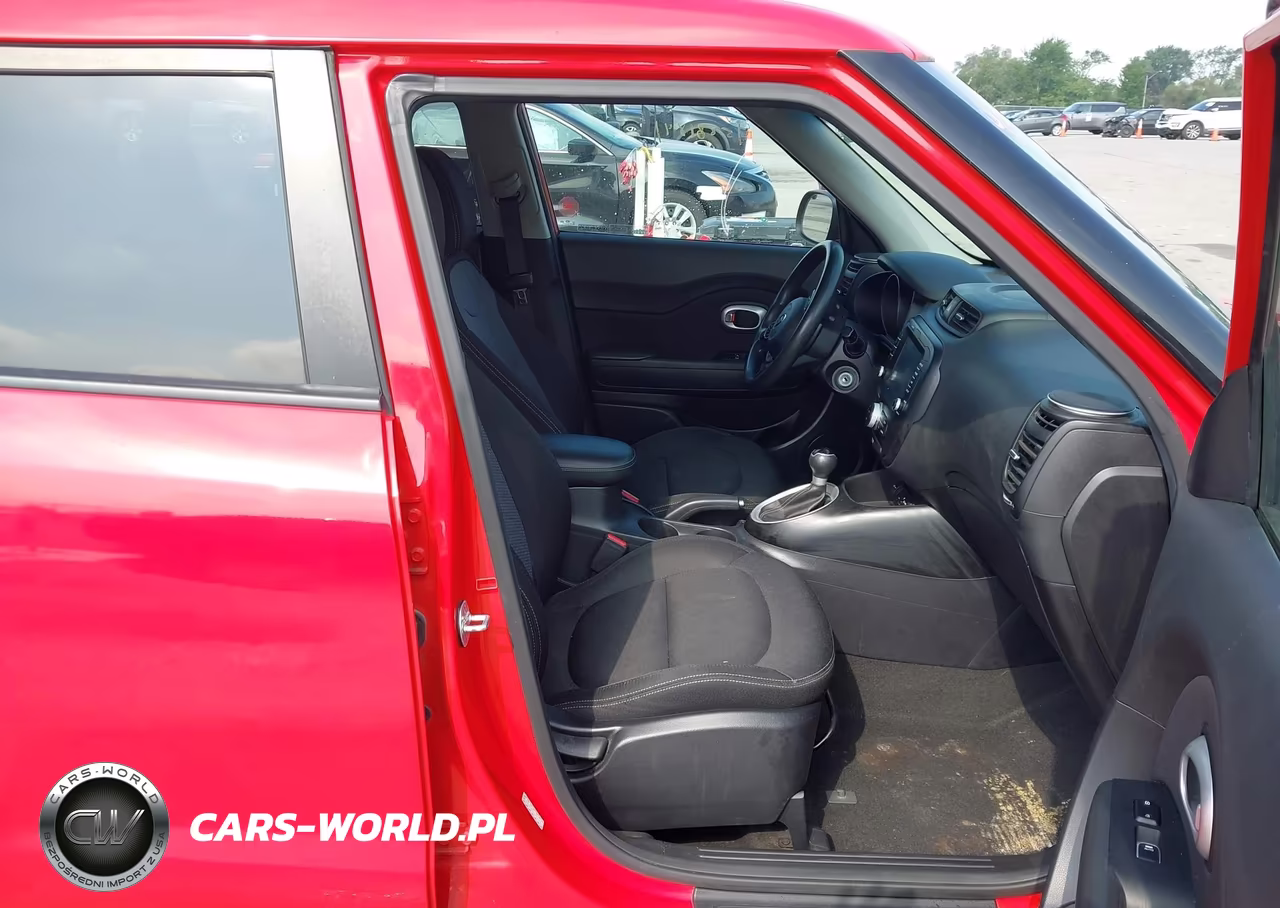 2018 Kia Soul + VIN:KNDJP3A5XJ7552108 - 5