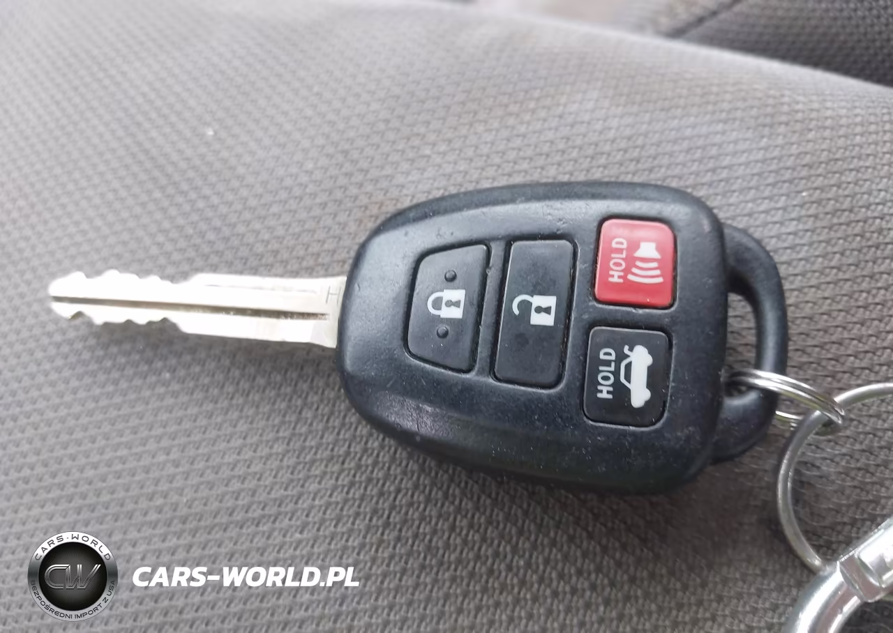2016 Toyota Corolla Le VIN:2T1BURHE9GC653427 - 11