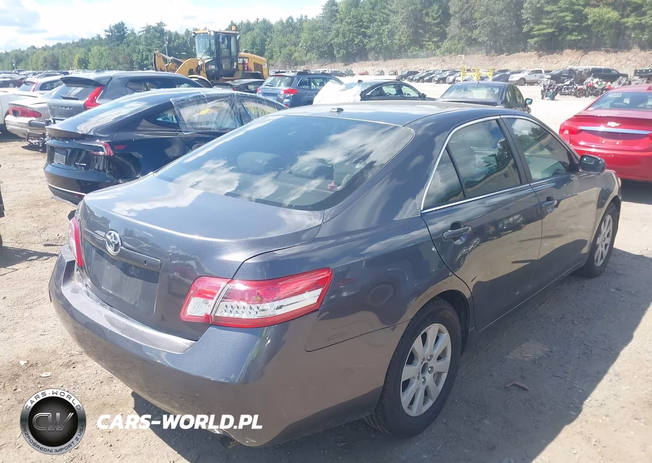 2011 Toyota Camry Le VIN:4T1BF3EK0BU773464 - 4