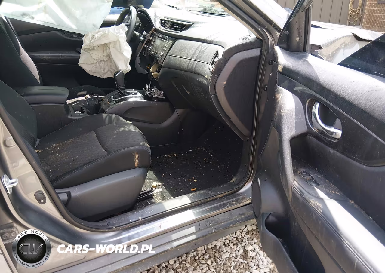 2017 Nissan Rogue Sv VIN:KNMAT2MVXHP592037 - 5
