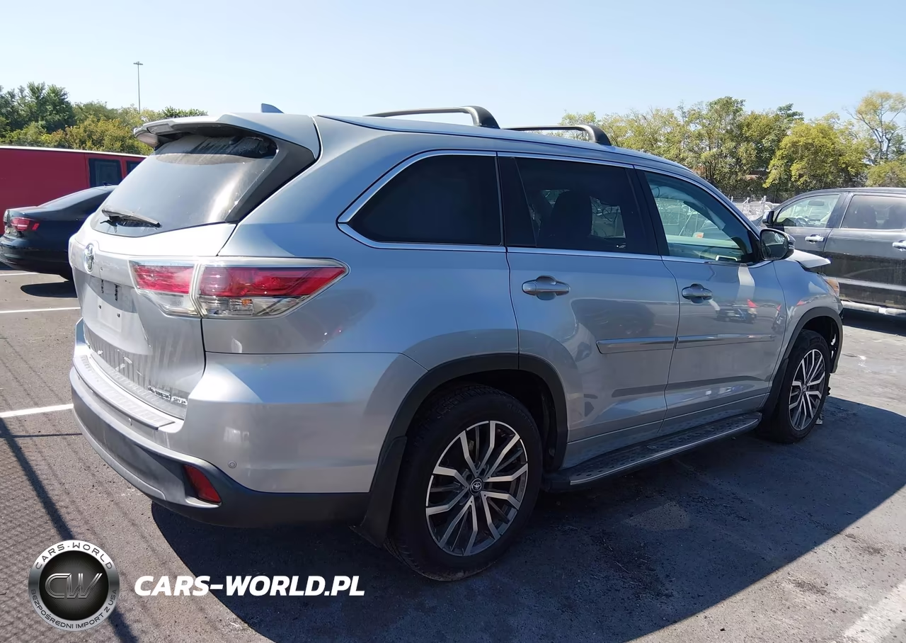 2016 Toyota Highlander Limited Platinum V6 VIN:5TDDKRFH1GS287448 - 4