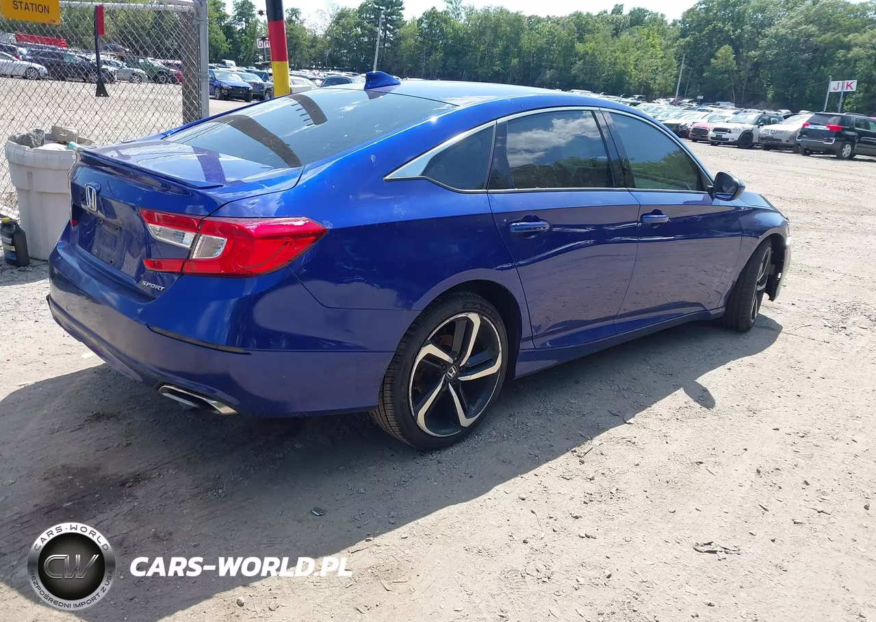 2018 Honda Accord Sport VIN:1HGCV1F31JA230116 - 4