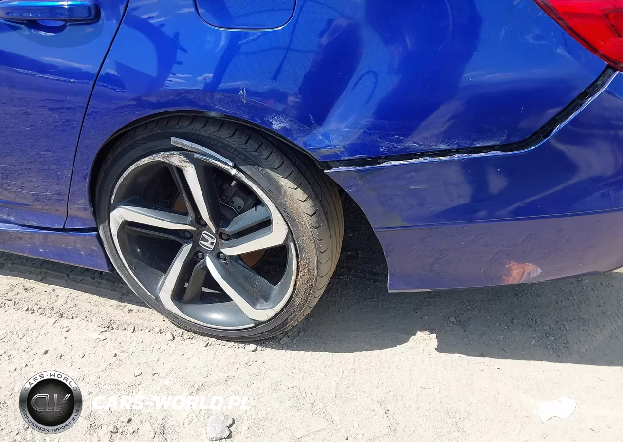 2018 Honda Accord Sport VIN:1HGCV1F31JA230116 - 6