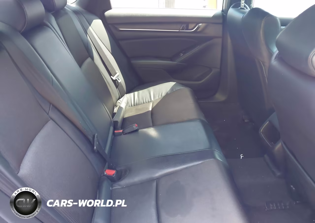 2018 Honda Accord Sport VIN:1HGCV1F31JA230116 - 8
