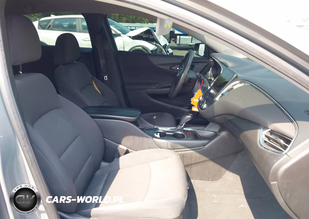 2017 Chevrolet Malibu 1Lt VIN:1G1ZE5ST2HF275108 - 5