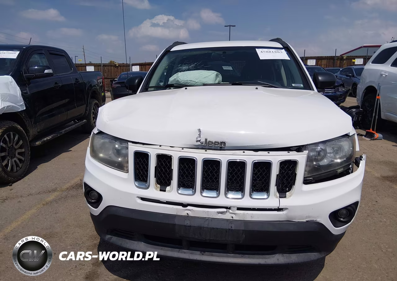 2014 Jeep Compass Sport VIN:1C4NJCBA4ED573395 - 12