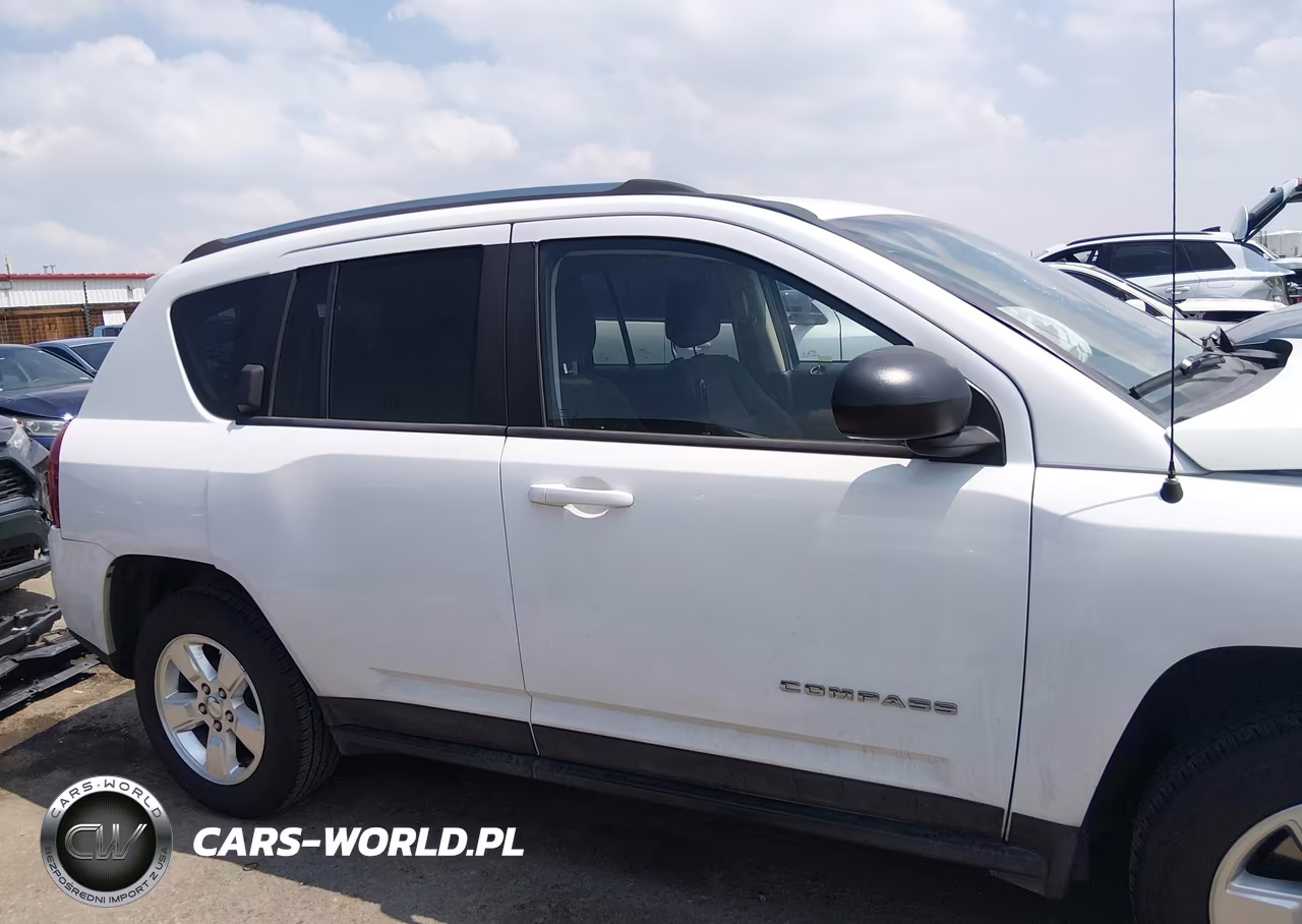2014 Jeep Compass Sport VIN:1C4NJCBA4ED573395 - 13