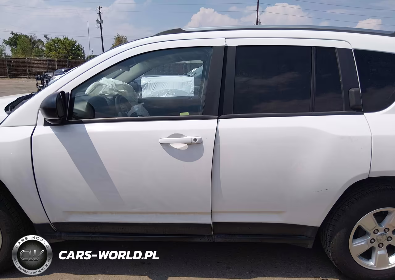 2014 Jeep Compass Sport VIN:1C4NJCBA4ED573395 - 14