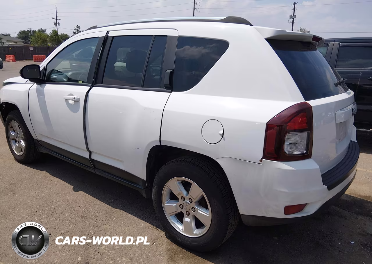 2014 Jeep Compass Sport VIN:1C4NJCBA4ED573395 - 3
