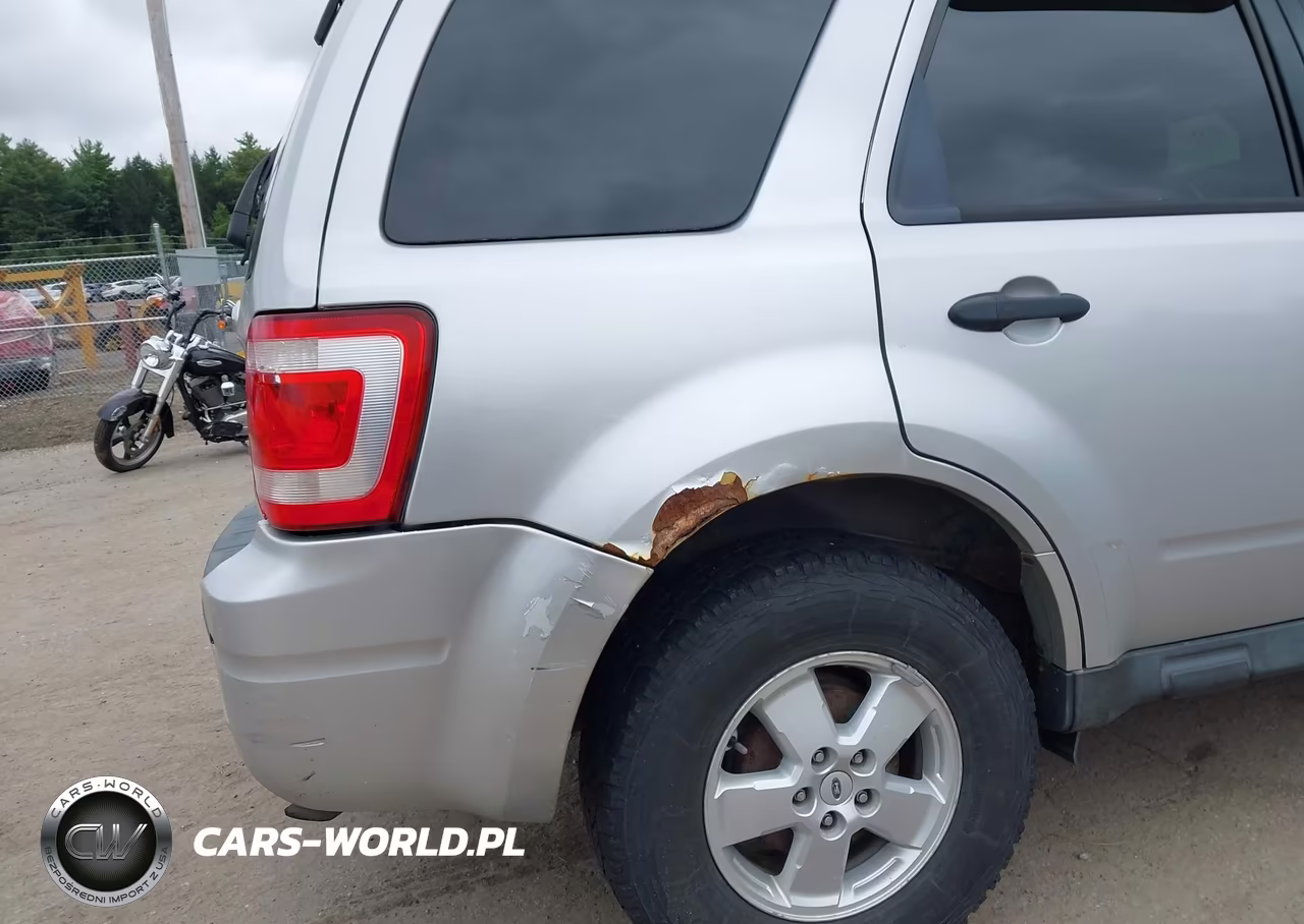 2010 Ford Escape Xlt VIN:1FMCU9D78AKA94773 - 6