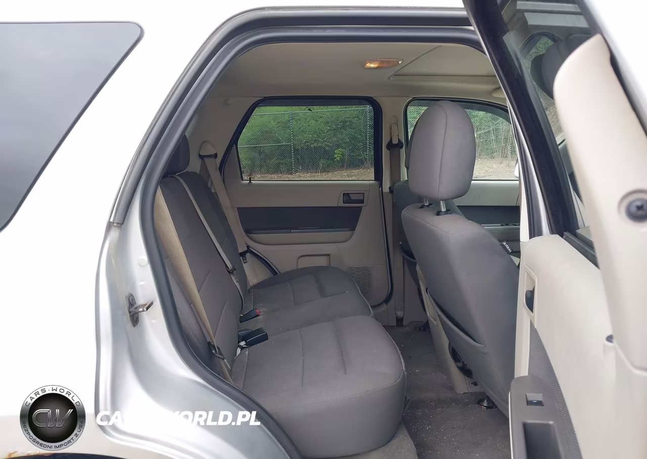 2010 Ford Escape Xlt VIN:1FMCU9D78AKA94773 - 8