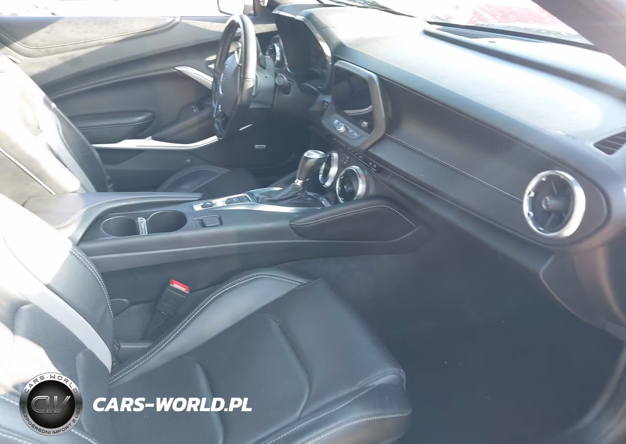 2019 Chevrolet Camaro 2Ss VIN:1G1FH1R71K0119633 - 5