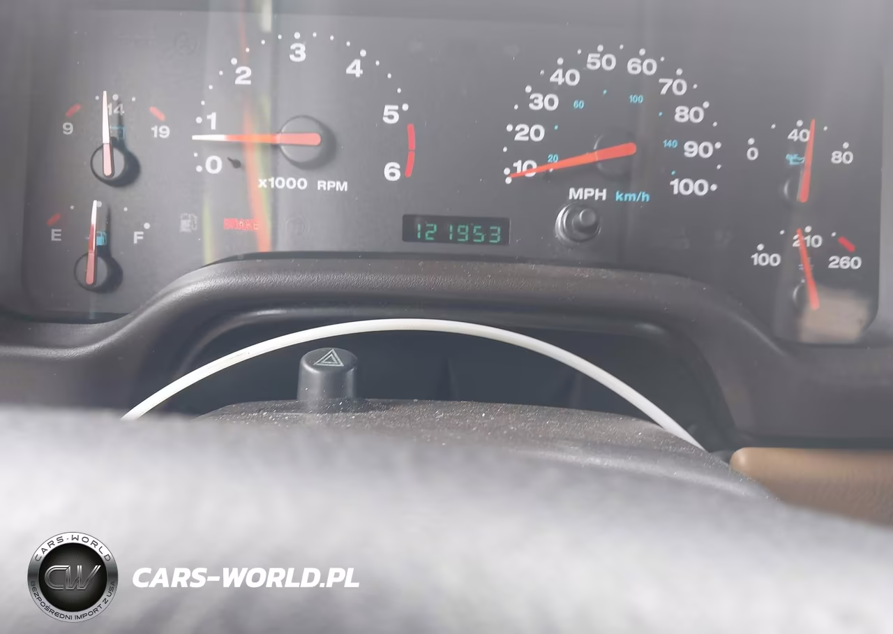 2001 Jeep Wrangler Sahara VIN:1J4FA59S31P373982 - 7