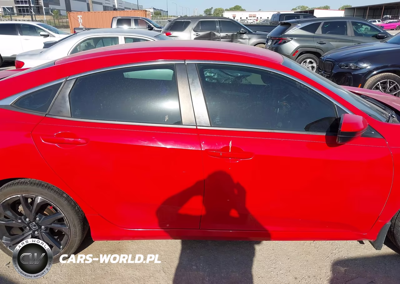 2019 Honda Civic Sport VIN:2HGFC2F87KH540164 - 13