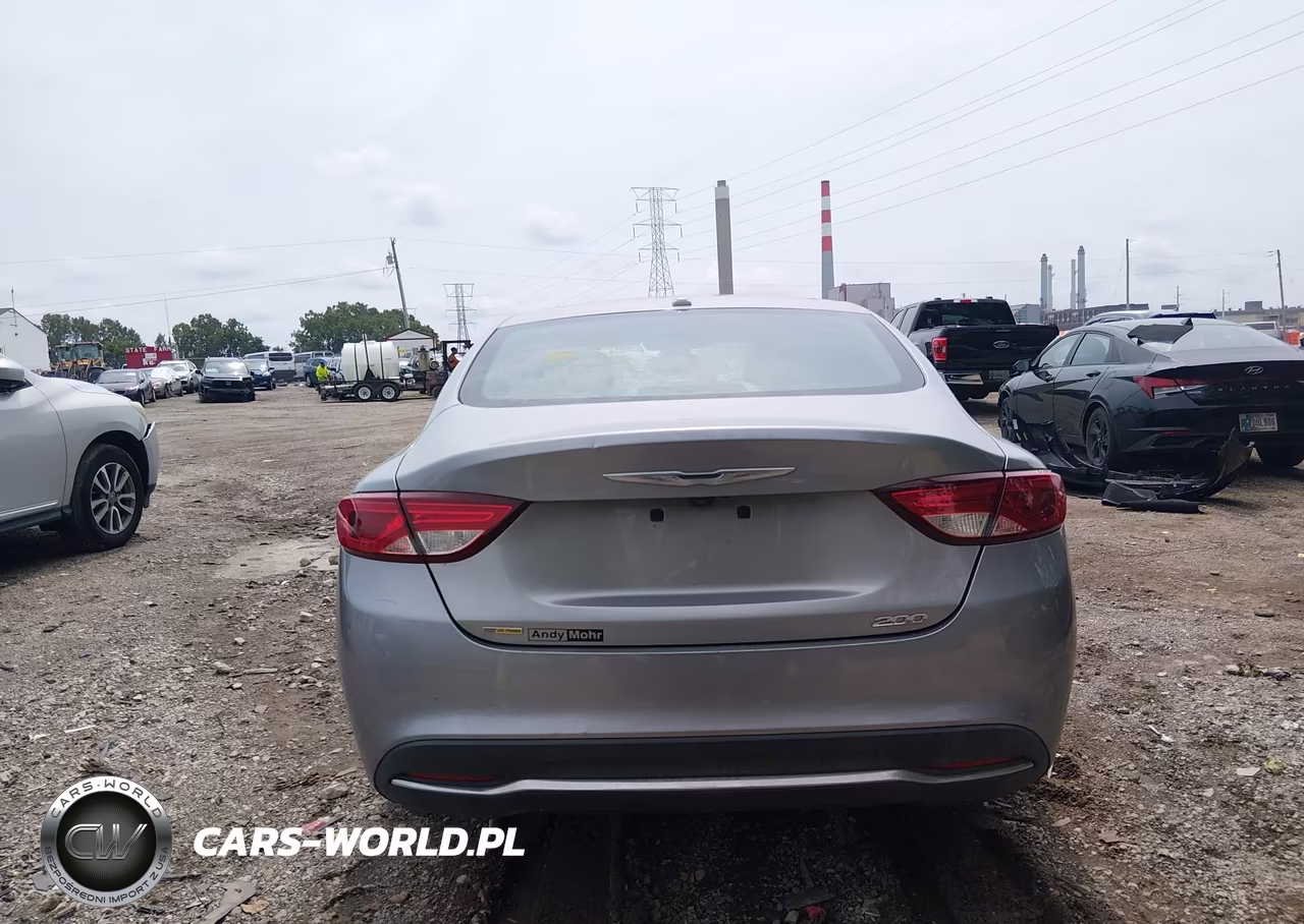 2015 Chrysler 200 Limited VIN:1C3CCCAB1FN680318 - 16