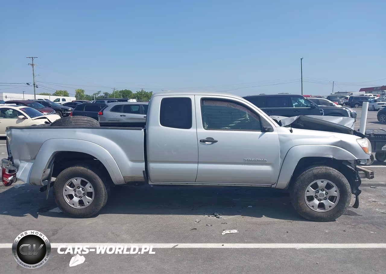 2009 Toyota Tacoma Prerunner V6 VIN:5TETU62N79Z668081 - 13