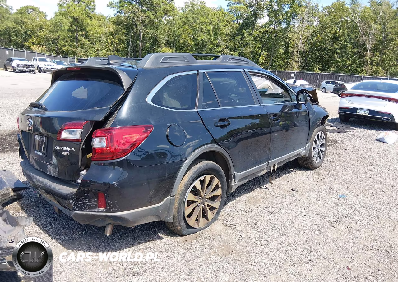 2017 Subaru Outback 3.6R Limited VIN:4S4BSENC6H3426963 - 4