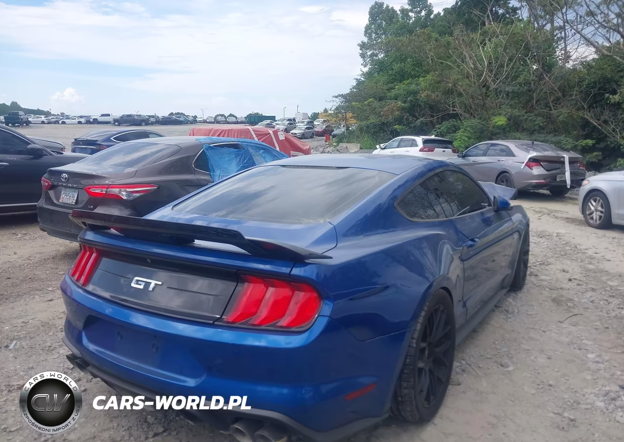 2018 Ford Mustang Gt VIN:1FA6P8CF3J5120762 - 4
