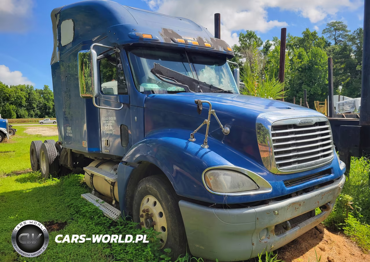 2007 Freightliner Conventional Columbia