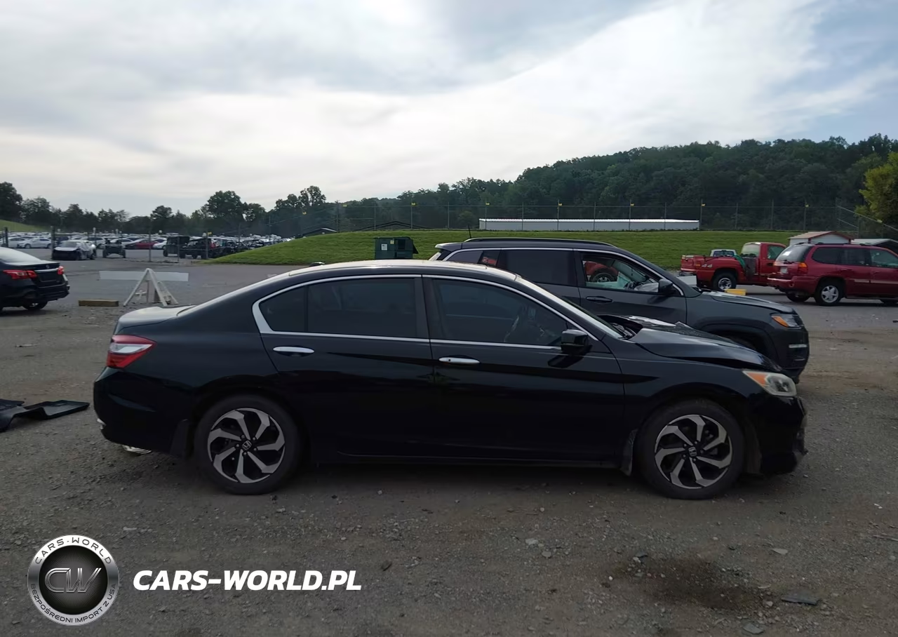 2016 Honda Accord Ex-L VIN:1HGCR2F82GA000213 - 13