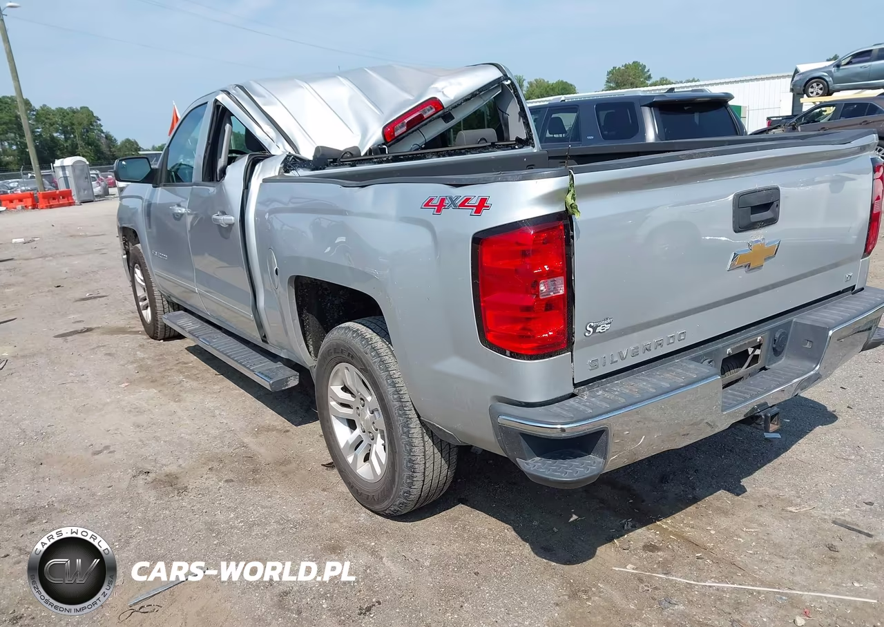 2015 Chevrolet Silverado 1500 Lt VIN:3GCUKREC9FG514968 - 3