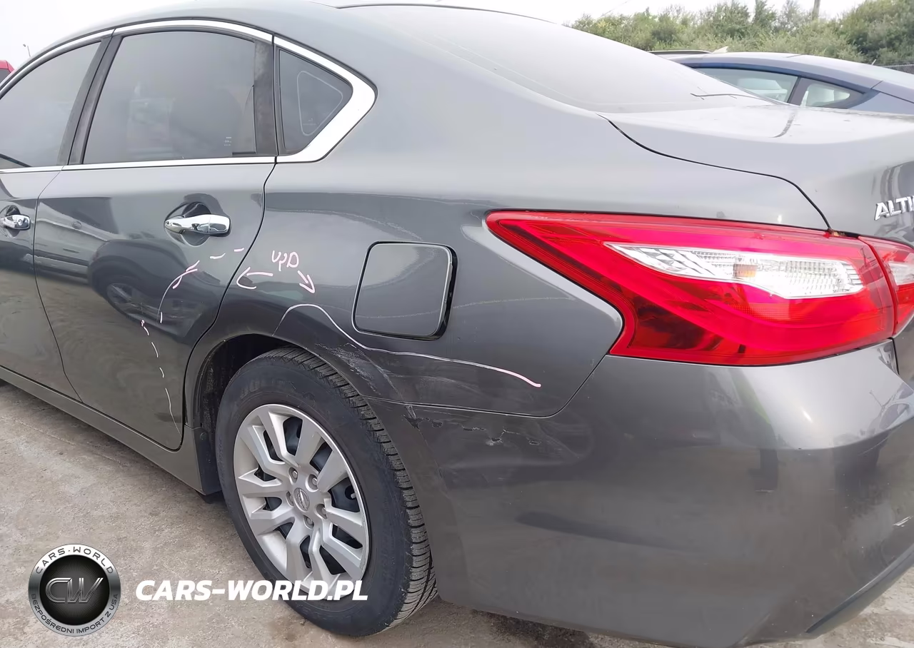 2017 Nissan Altima 2.5 S VIN:1N4AL3AP6HC297929 - 12