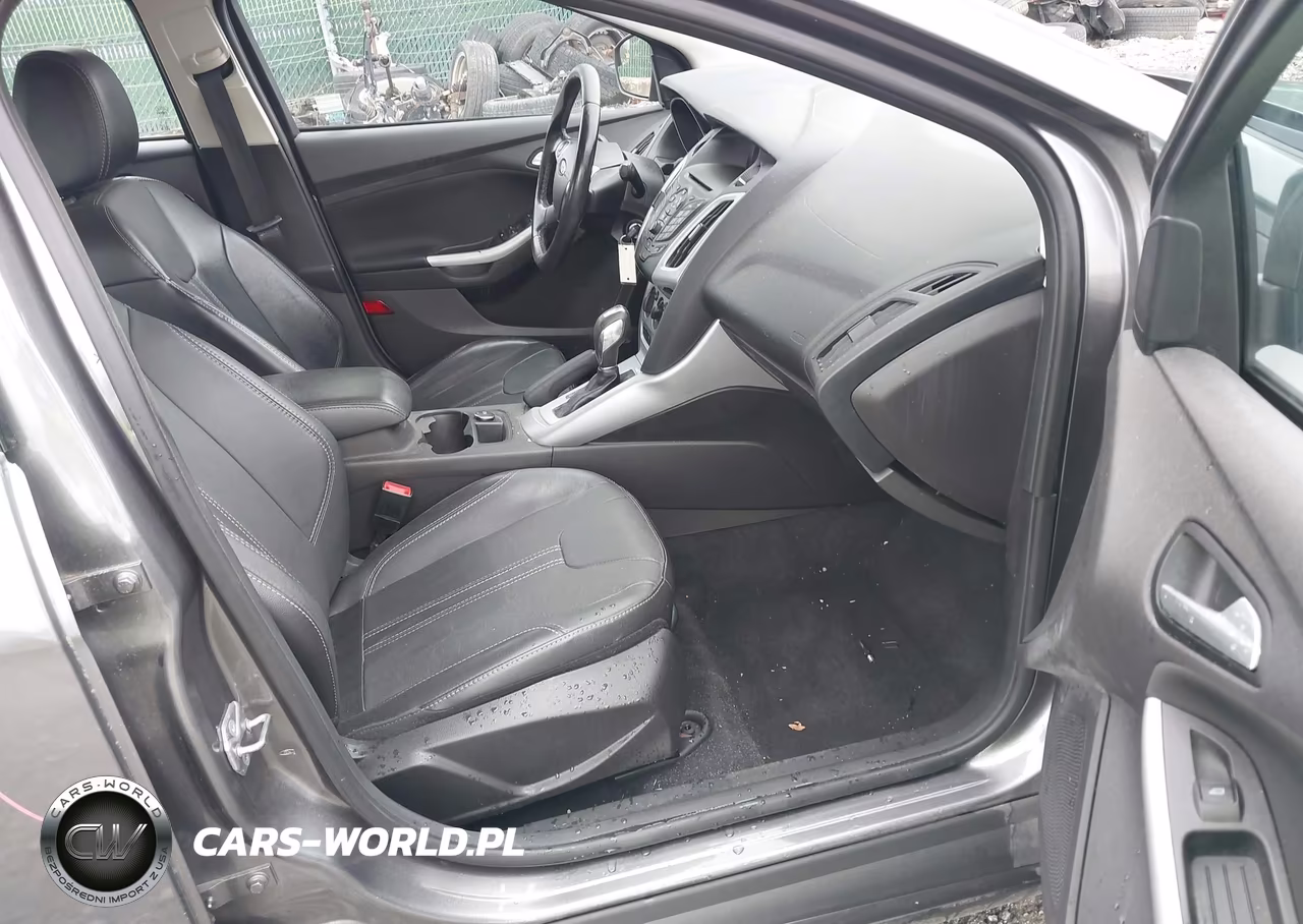 2014 Ford Focus Se VIN:1FADP3F2XEL201715 - 5