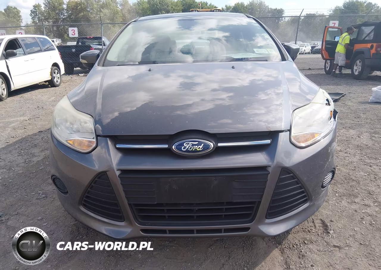 2014 Ford Focus Se VIN:1FADP3F27EL295696 - 13