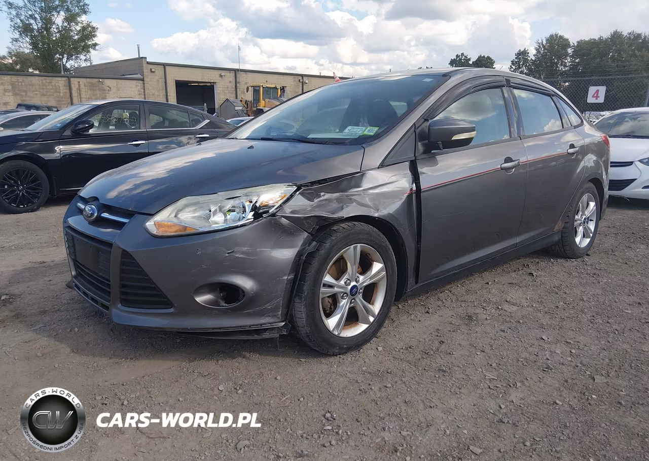 2014 Ford Focus Se VIN:1FADP3F27EL295696 - 6
