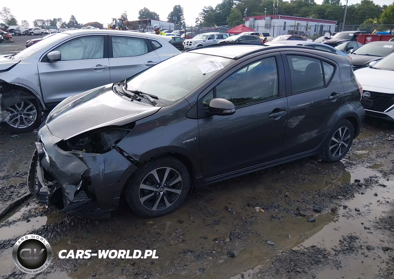 2019 Toyota Prius C Le VIN:JTDKDTB38K1623644 - 2