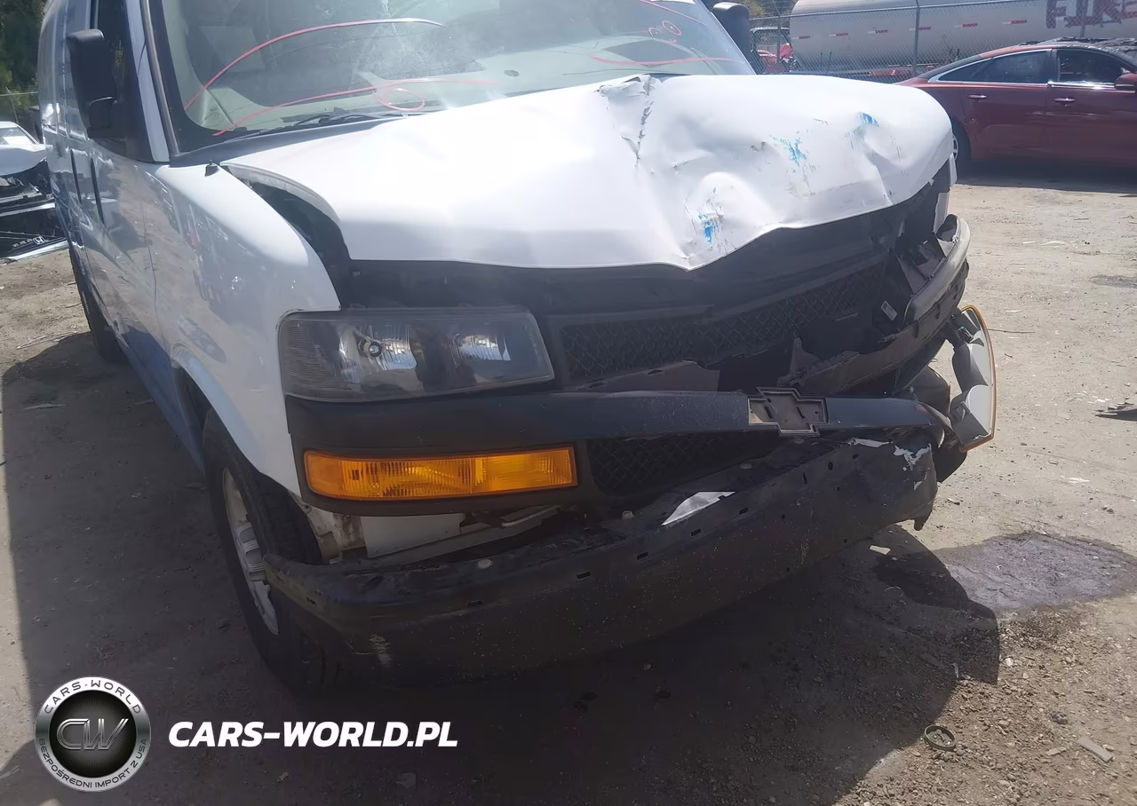 2018 Chevrolet Express 2500 Work Van VIN:1GCWGBFP6J1273316 - 6