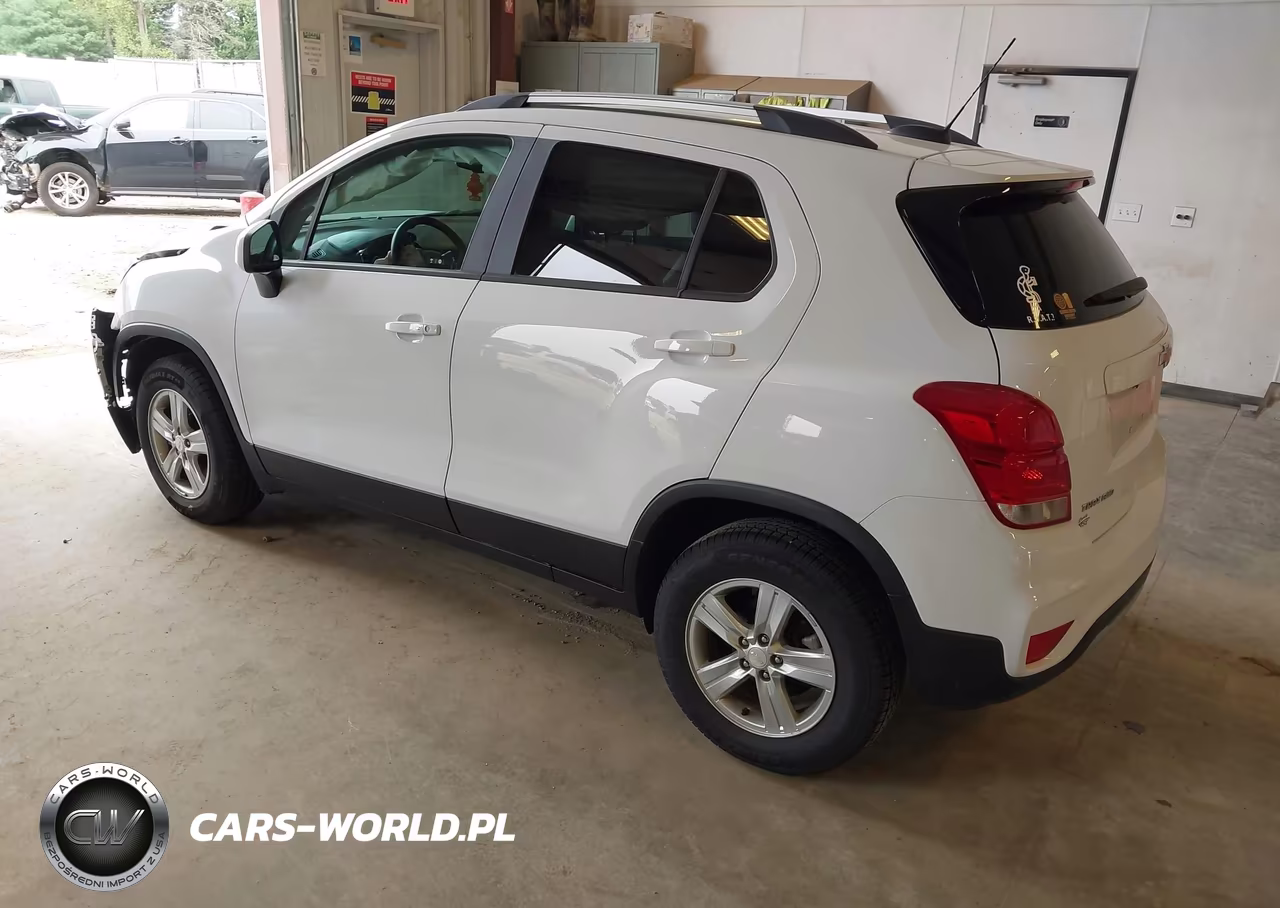 2021 Chevrolet Trax Awd Lt VIN:KL7CJPSB1MB355719 - 3