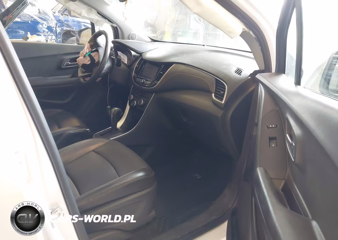 2021 Chevrolet Trax Awd Lt VIN:KL7CJPSB1MB355719 - 5