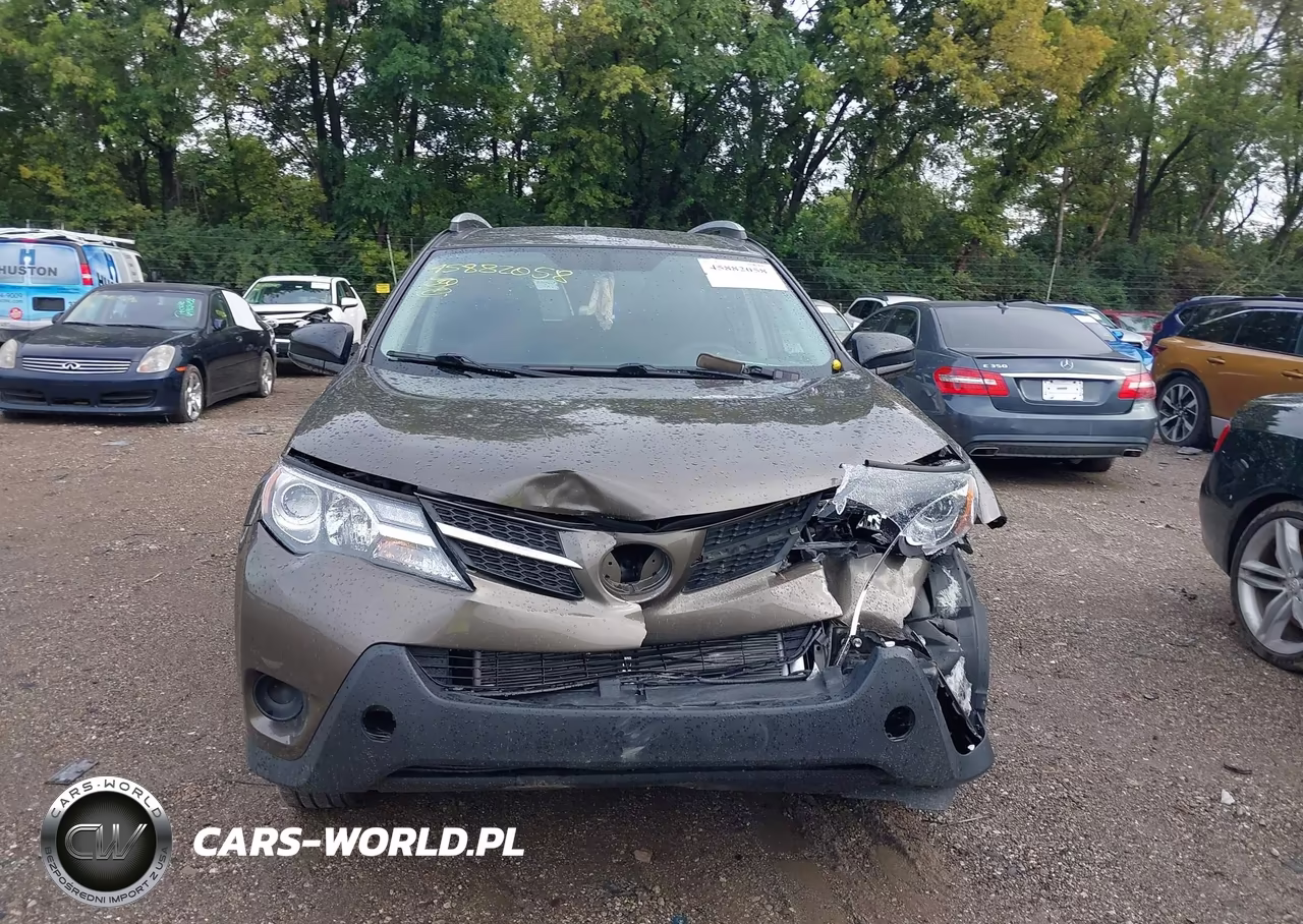 2015 Toyota Rav4 Le VIN:2T3ZFREV8FW200658 - 12