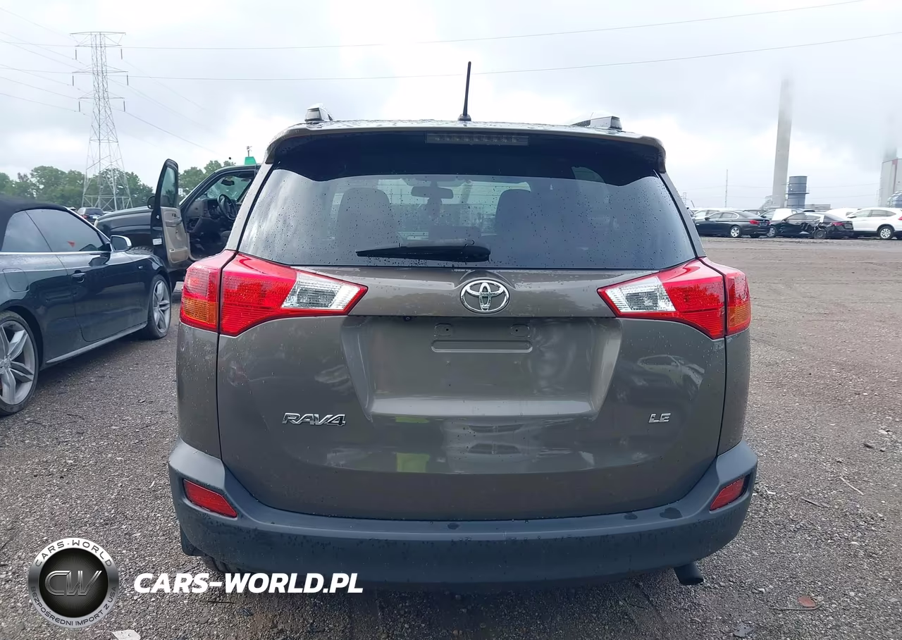 2015 Toyota Rav4 Le VIN:2T3ZFREV8FW200658 - 16
