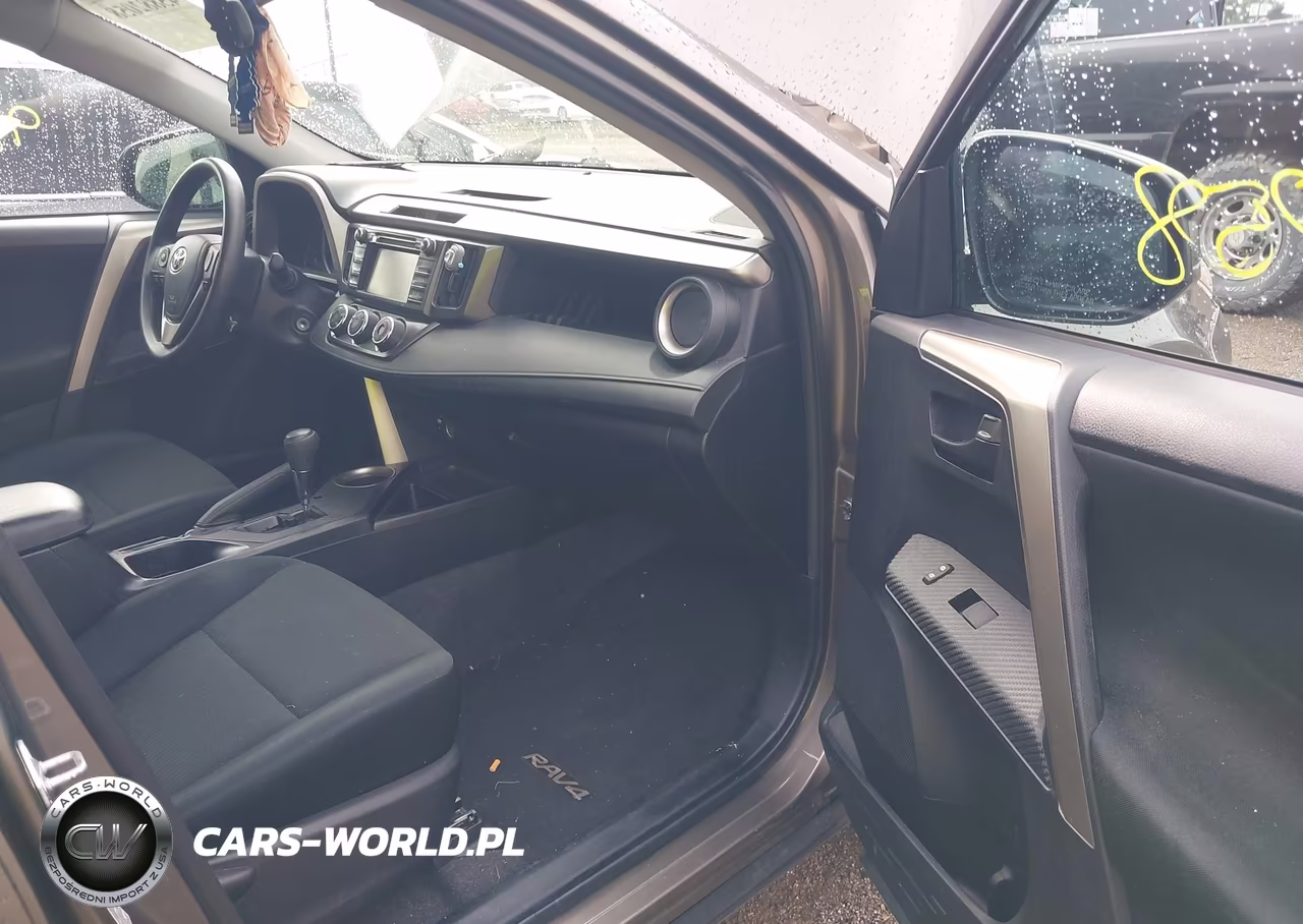 2015 Toyota Rav4 Le VIN:2T3ZFREV8FW200658 - 5