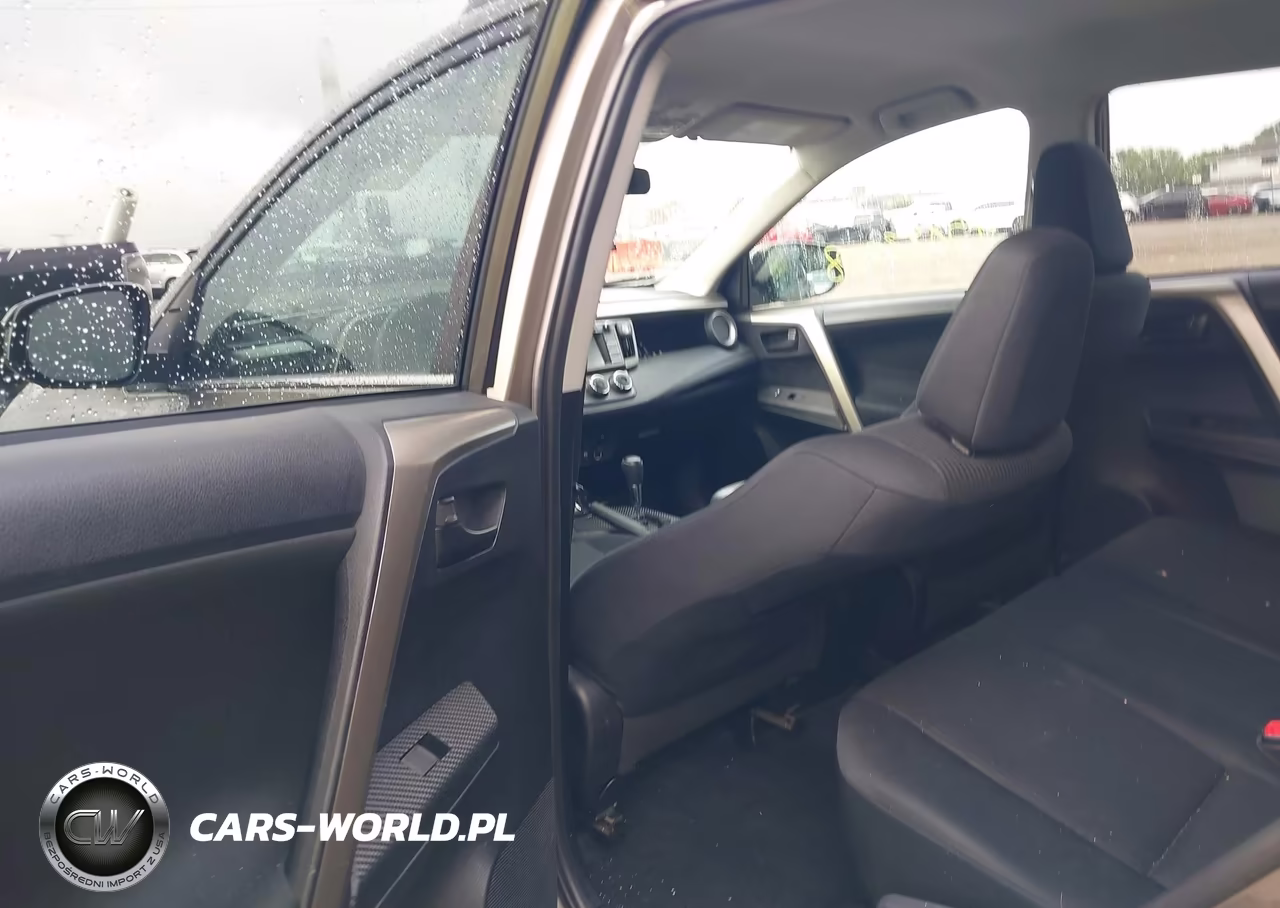 2015 Toyota Rav4 Le VIN:2T3ZFREV8FW200658 - 8