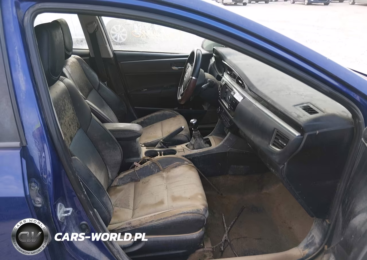 2015 Toyota Corolla S Plus VIN:2T1BURHE7FC304720 - 5